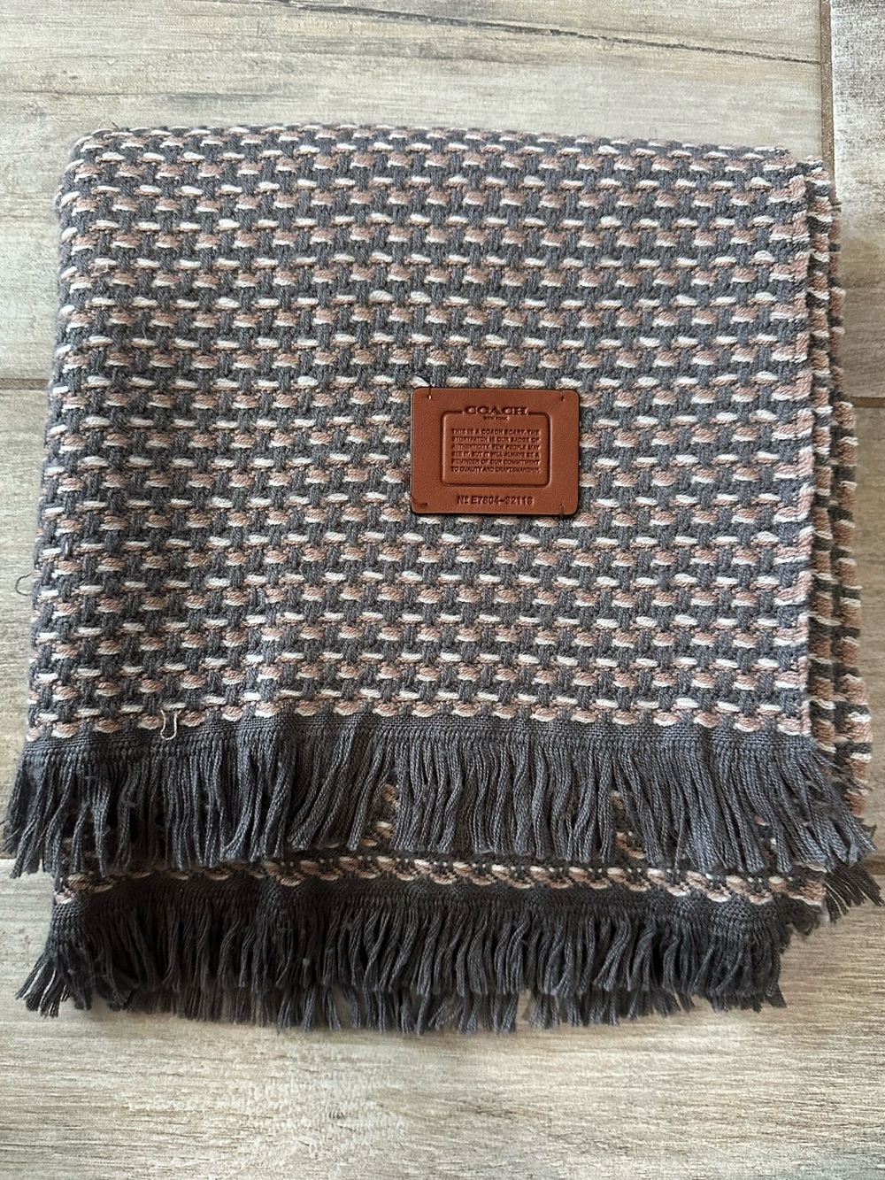Authentic Coach Two-Tone Woven Fringe Blanket/Scarf in Gray and Tan ✨🤎